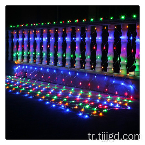 Noel Net Işıkları Açık